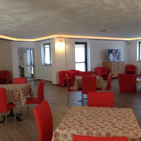 Hotel Comparsa 3*