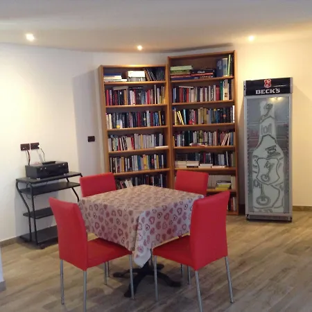 Hotel Comparsa 3*
